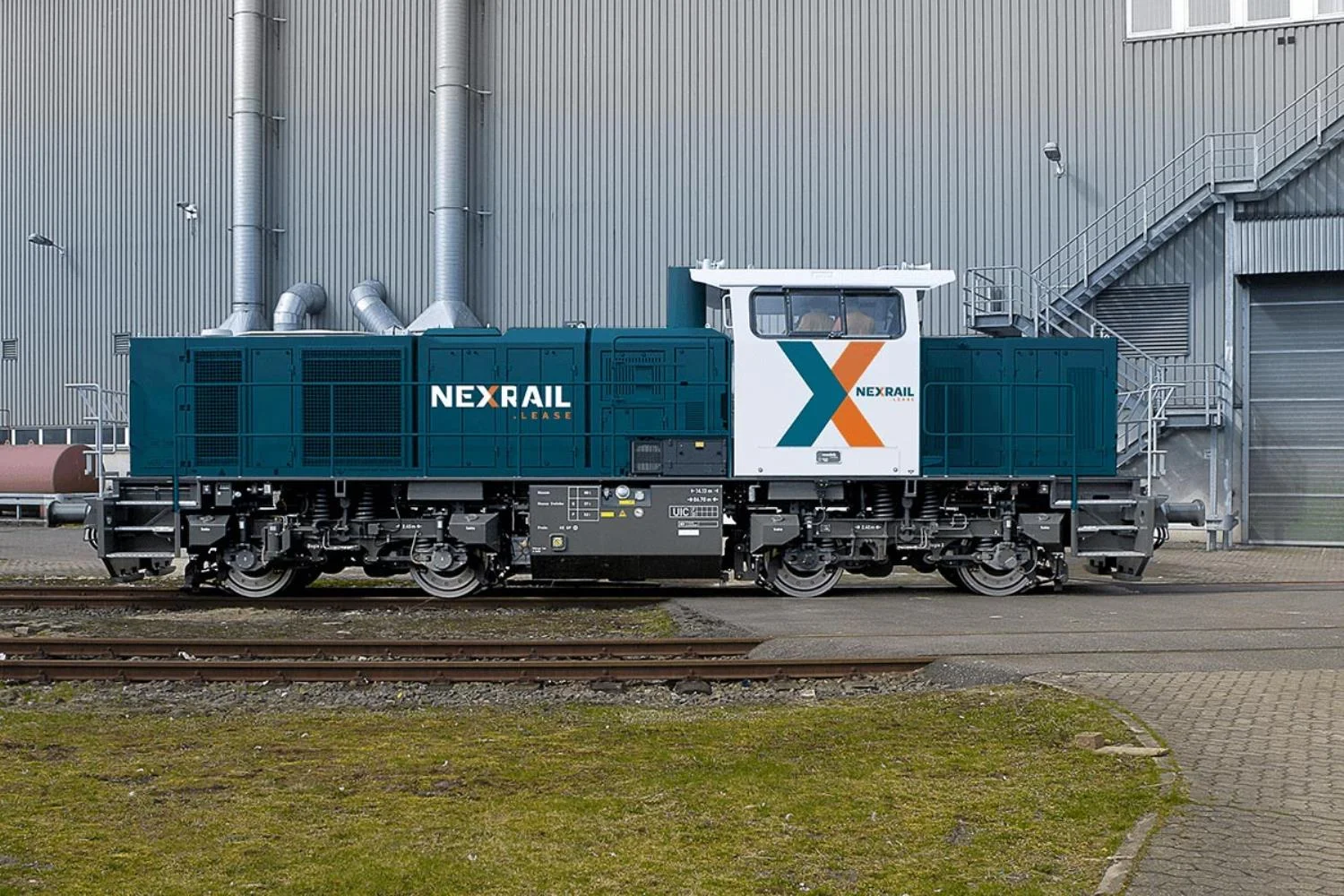 g1000_2_NEXRAIL-crop